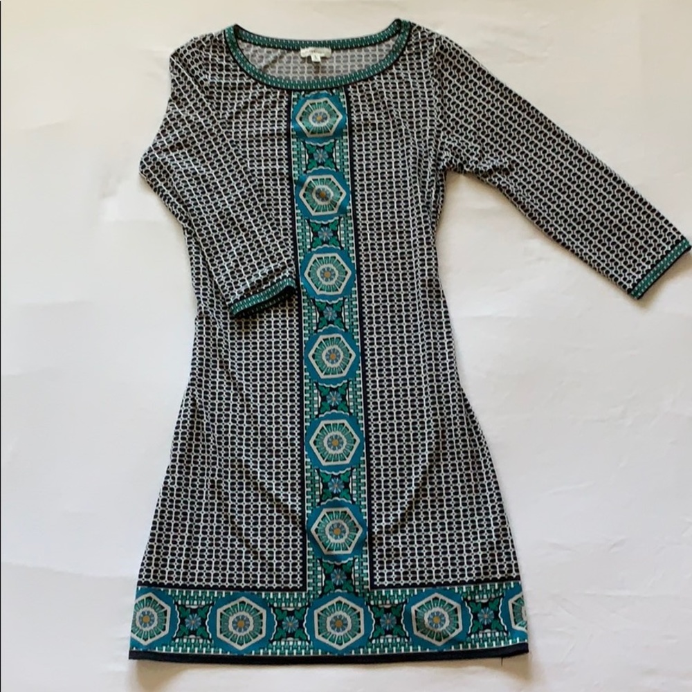 Patterned Shift Dress 💙💚🖤